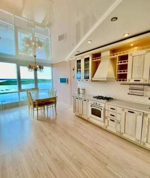3-к квартира, на длительный срок, 115м2, 7/10 этаж