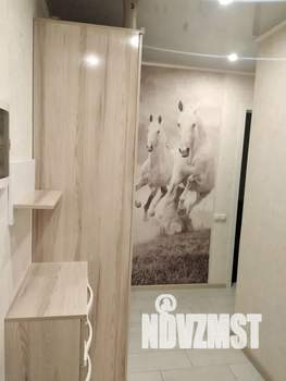 1-к квартира, посуточно, 42м2, 1/10 этаж