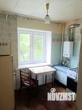 2-к квартира, вторичка, 44м2, 3/5 этаж