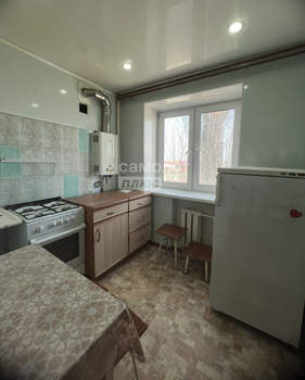 2-к квартира, вторичка, 40м2, 3/5 этаж