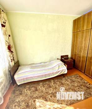 3-к квартира, вторичка, 63м2, 2/9 этаж