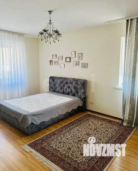 3-к квартира, вторичка, 104м2, 8/10 этаж
