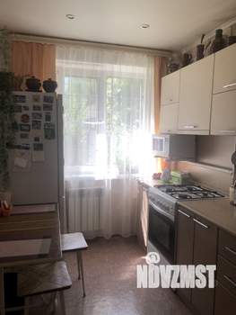 2-к квартира, вторичка, 52м2, 1/9 этаж