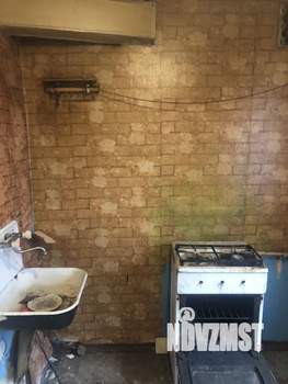 2-к квартира, вторичка, 45м2, 1/5 этаж
