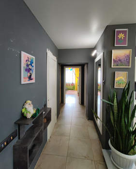 3-к квартира, вторичка, 82м2, 3/27 этаж