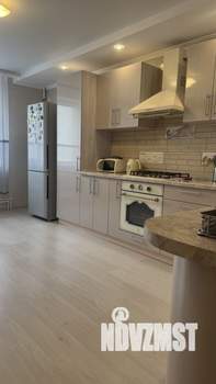 2-к квартира, вторичка, 70м2, 3/12 этаж