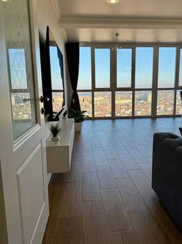 3-к квартира, вторичка, 90м2, 20/26 этаж