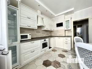 2-к квартира, вторичка, 64м2, 8/18 этаж