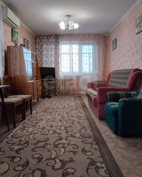 3-к квартира, вторичка, 58м2, 9/9 этаж