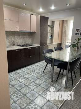 2-к квартира, вторичка, 60м2, 8/10 этаж