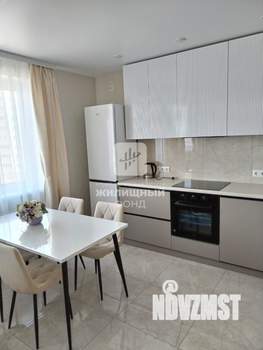 2-к квартира, вторичка, 61м2, 8/25 этаж