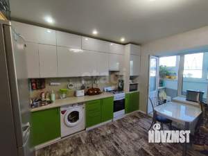 2-к квартира, вторичка, 56м2, 1/10 этаж