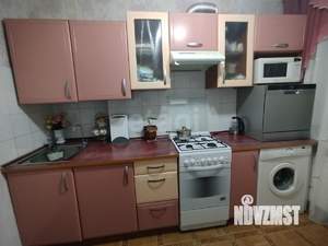 3-к квартира, вторичка, 60м2, 9/9 этаж