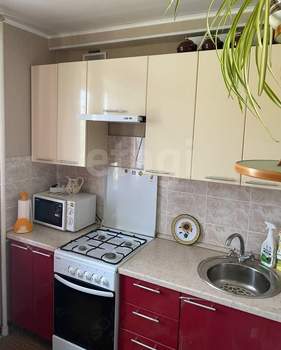 2-к квартира, вторичка, 44м2, 3/5 этаж