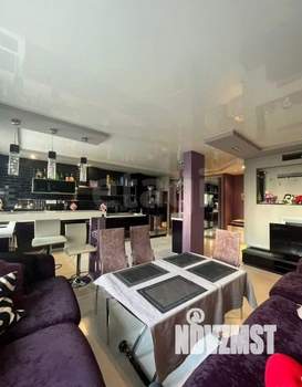 4-к квартира, вторичка, 120м2, 2/10 этаж