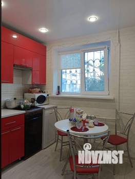 3-к квартира, вторичка, 58м2, 2/5 этаж