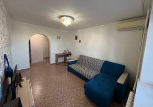 2-к квартира, вторичка, 47м2, 8/10 этаж