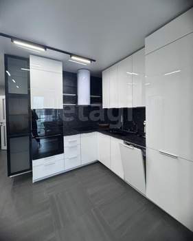 2-к квартира, вторичка, 60м2, 15/21 этаж