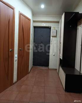 4-к квартира, вторичка, 59м2, 4/5 этаж