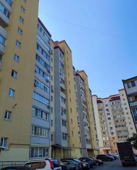 3-к квартира, вторичка, 82м2, 6/10 этаж