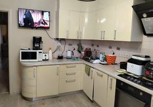 2-к квартира, вторичка, 74м2, 4/10 этаж