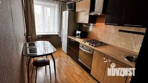 3-к квартира, вторичка, 64м2, 1/9 этаж