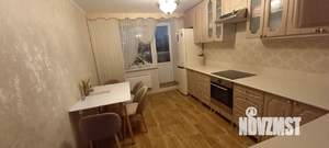 2-к квартира, вторичка, 63м2, 7/12 этаж