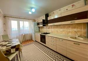 2-к квартира, вторичка, 66м2, 7/10 этаж