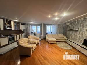 3-к квартира, вторичка, 106м2, 1/10 этаж