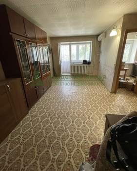 3-к квартира, вторичка, 42м2, 3/5 этаж