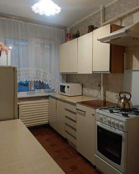 2-к квартира, вторичка, 45м2, 1/9 этаж