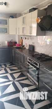 4-к квартира, вторичка, 101м2, 3/10 этаж