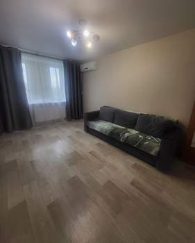 2-к квартира, вторичка, 45м2, 8/12 этаж