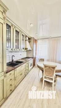 3-к квартира, вторичка, 100м2, 10/10 этаж