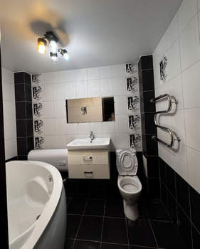 2-к квартира, вторичка, 65м2, 7/10 этаж