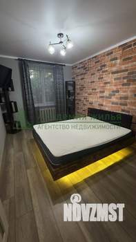 2-к квартира, вторичка, 50м2, 1/9 этаж