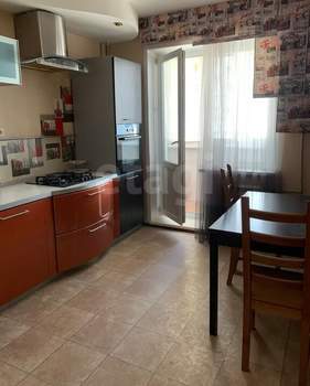 3-к квартира, вторичка, 76м2, 8/10 этаж