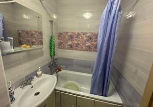3-к квартира, вторичка, 58м2, 5/5 этаж