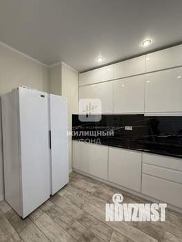 3-к квартира, вторичка, 85м2, 1/25 этаж
