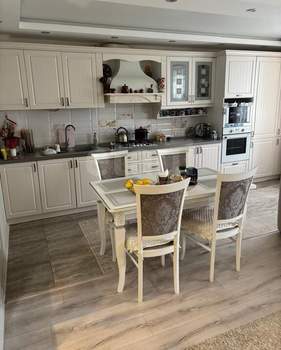 3-к квартира, вторичка, 75м2, 3/10 этаж