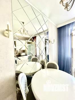 2-к квартира, вторичка, 64м2, 8/18 этаж