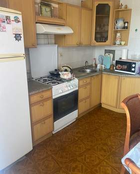 3-к квартира, вторичка, 72м2, 4/10 этаж