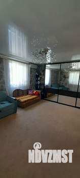 2-к квартира, вторичка, 56м2, 1/11 этаж