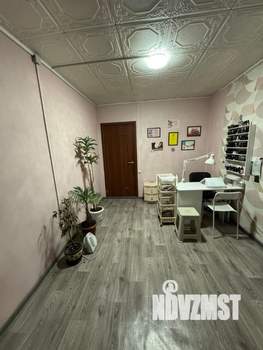 4-к квартира, вторичка, 60м2, 1/5 этаж