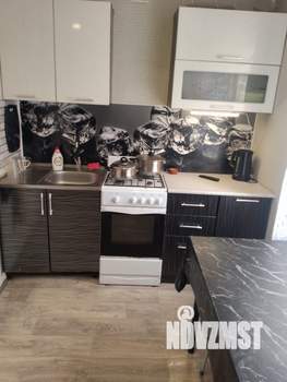 1-к квартира, вторичка, 32м2, 1/10 этаж