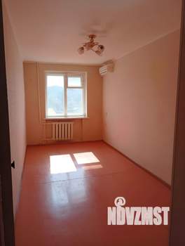 3-к квартира, вторичка, 58м2, 4/5 этаж