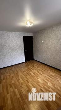 3-к квартира, вторичка, 61м2, 1/9 этаж