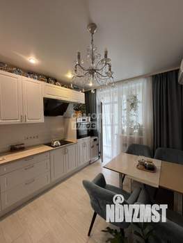 2-к квартира, вторичка, 64м2, 9/18 этаж