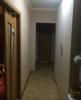 3-к квартира, вторичка, 63м2, 1/9 этаж
