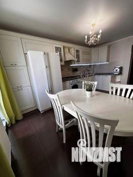 2-к квартира, вторичка, 65м2, 7/10 этаж